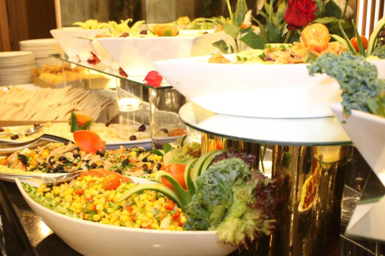 Al Salam Hotel Koweït Extérieur photo